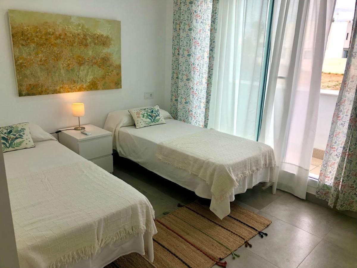 Сasa de vacaciones Gatu Conil Sunset House Con Piscina, 3 Dormit, 3 Baños, Jardín Privado , Wifi Y Parking *