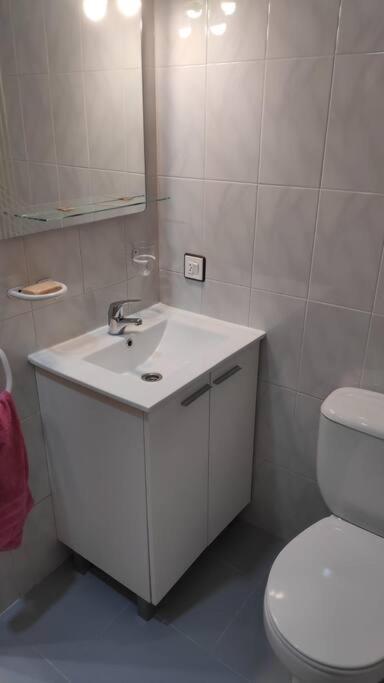 Apartment Duplex San Lorenzo 2 Parking Gratuitos Y Piscina Jaen