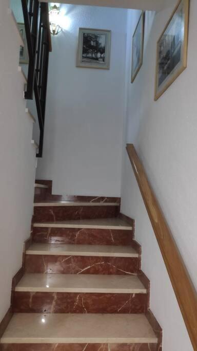 Apartment Duplex San Lorenzo 2 Parking Gratuitos Y Piscina Jaen