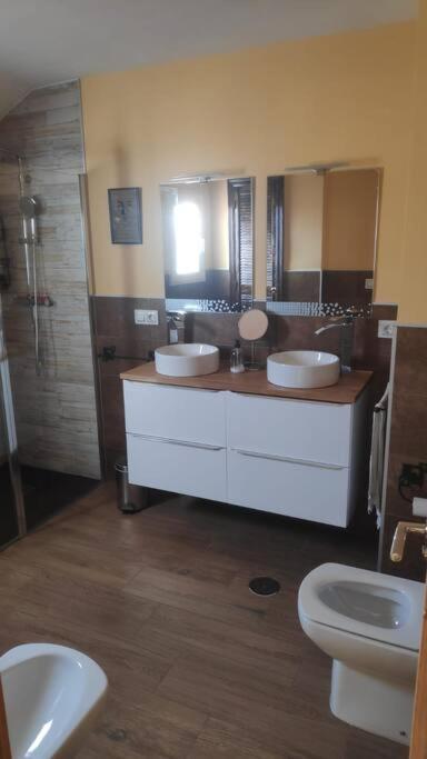 Apartment Duplex San Lorenzo 2 Parking Gratuitos Y Piscina Jaen