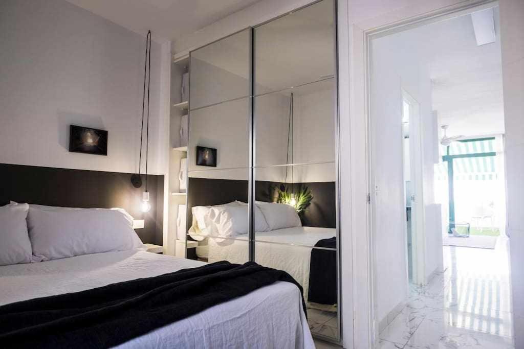 The Black House In Apartment Costa Adeje (Tenerife)