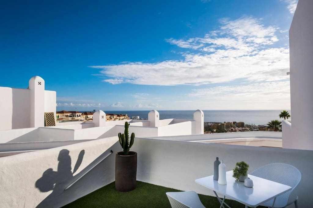 The Black House In Costa Adeje (Tenerife)