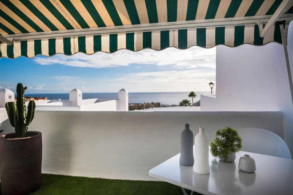 The Black House In Apartment Costa Adeje (Tenerife)