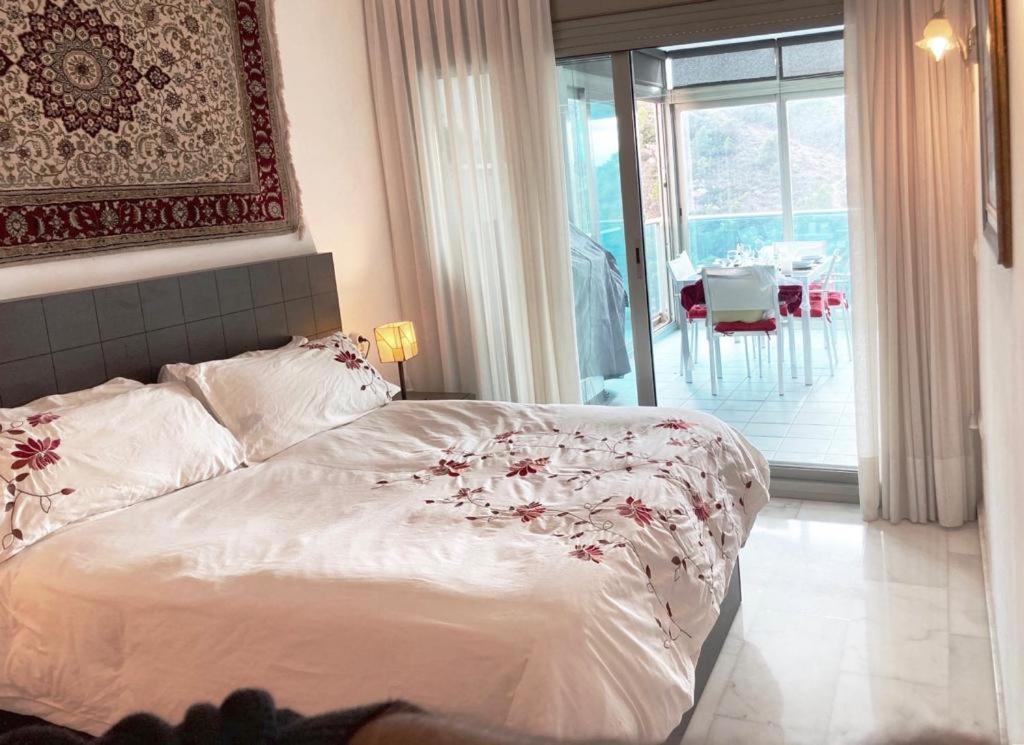 Apartamento Soleado Con Terraza Privada * Benidorm