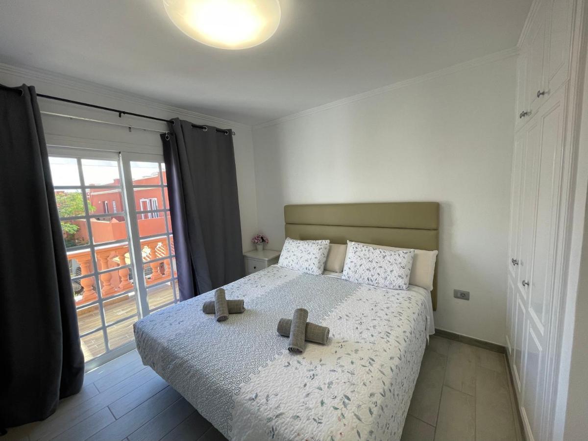 Gustamar 12 Apartment