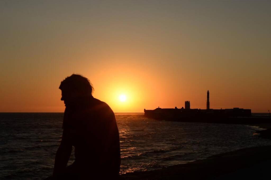 Esencia De Entre La Viña Y El Mercado Cádiz