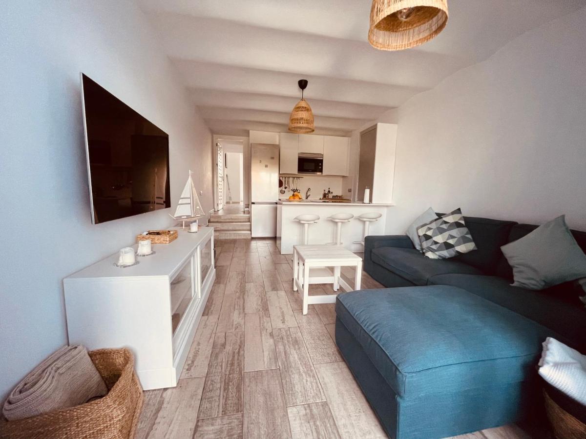 Vivienda Unica En Primera Linea De Playa San Bartolome de Tirajana (Gran Canaria)