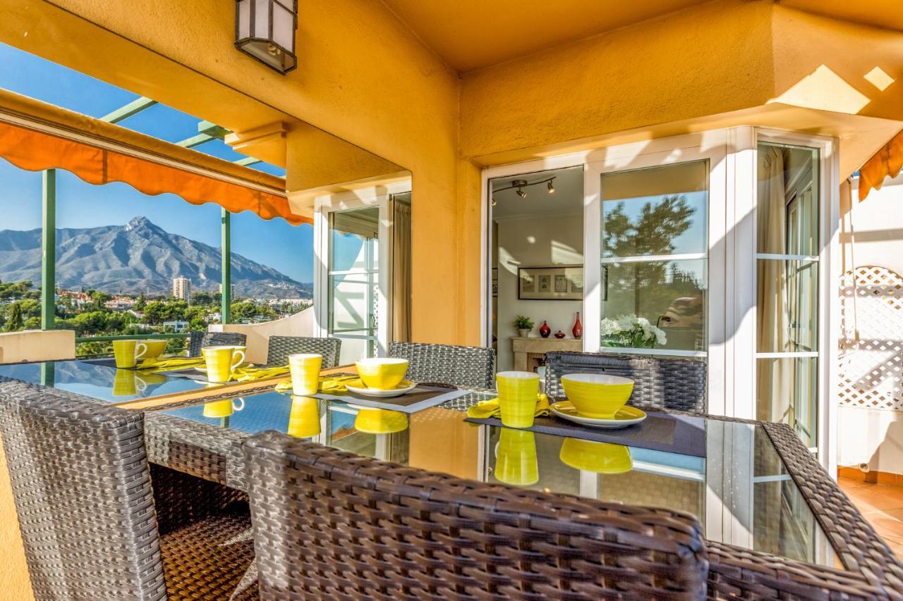 Apartment In Senorio De Aloha With Sea Views *