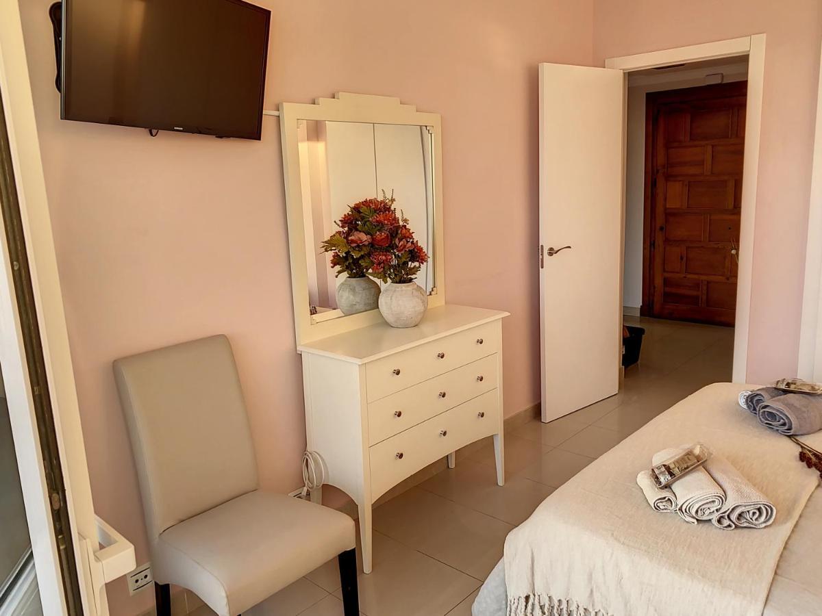 Apartamento Con Piscina *
