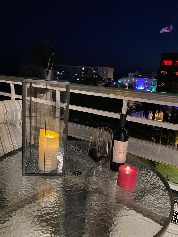 Apartamento Con Piscina