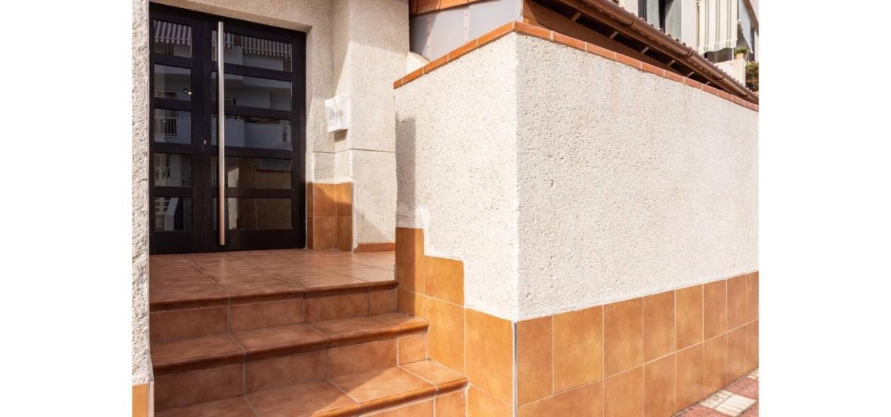 Casa Krisma, Fabulous Modern Spacious 2 Bedrooms Apartment, Remote Work, Fast Wifi, Parking&ac * Costa Adeje (Tenerife)