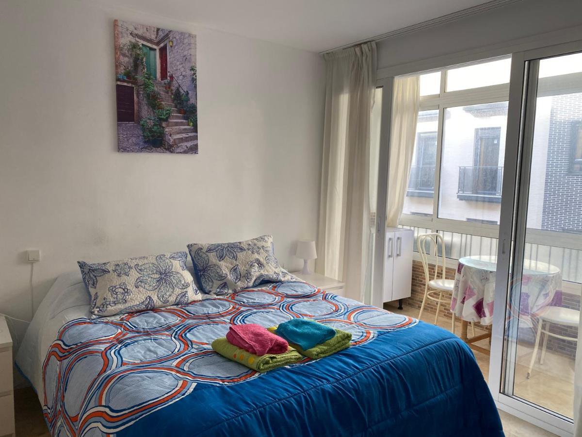Centro Privada En Compartidos Homestay Malaga