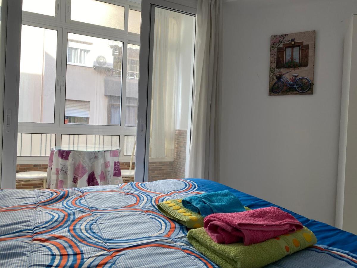 Centro Privada En Compartidos Homestay Malaga