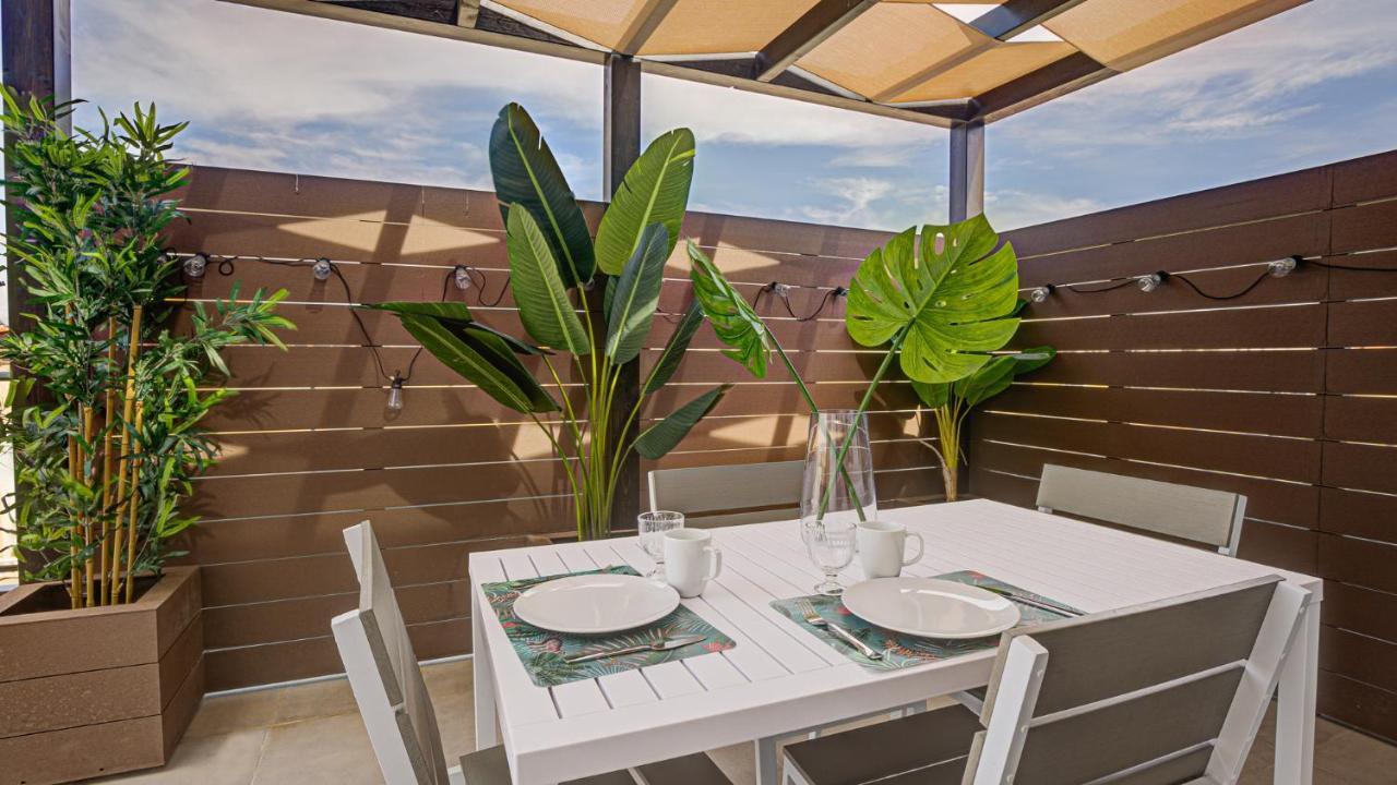 Oasis By Aloha Bay Apartment