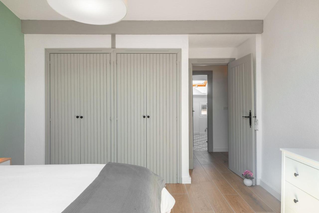 Beautifully Renovated 4 Bedroom + Kid's * Sierra Nevada