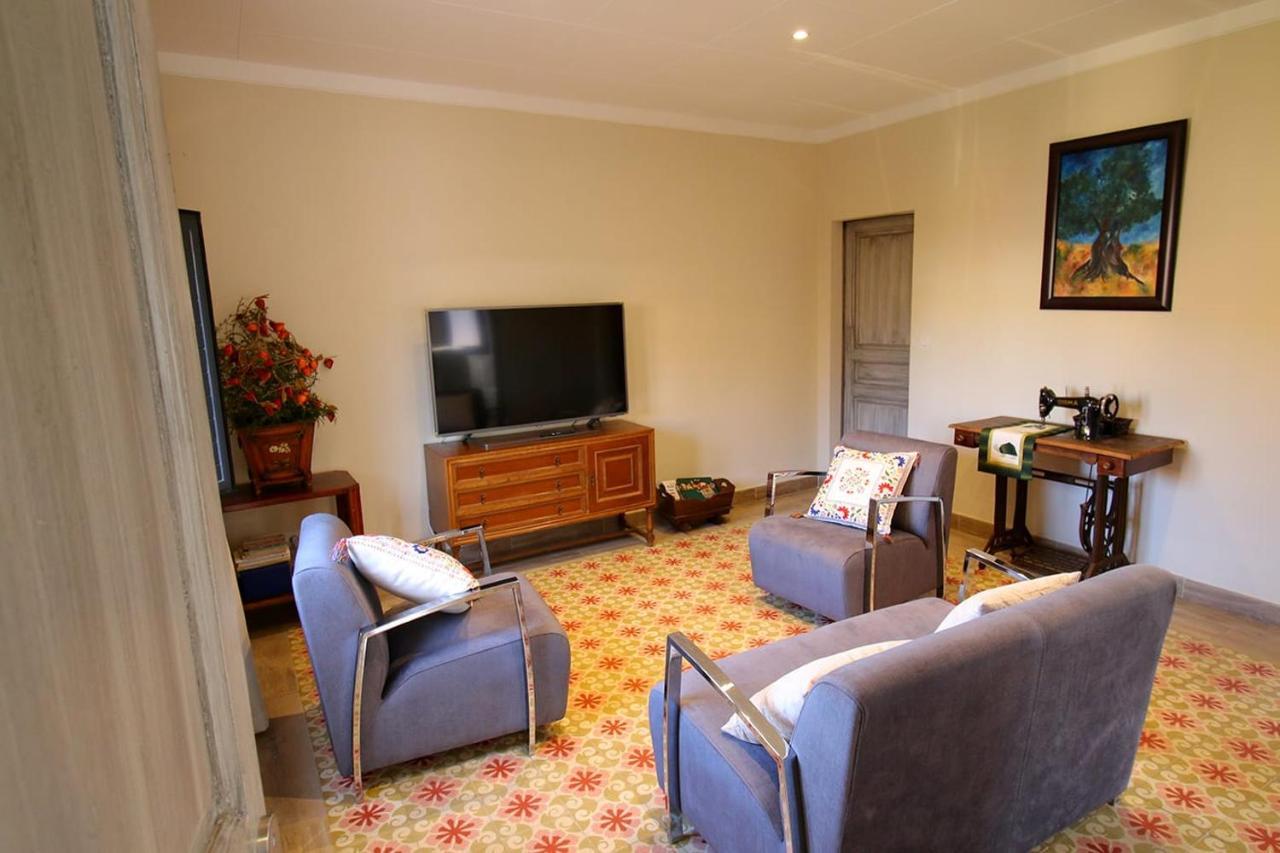 Casa Tapiolas Holiday home Borrassa