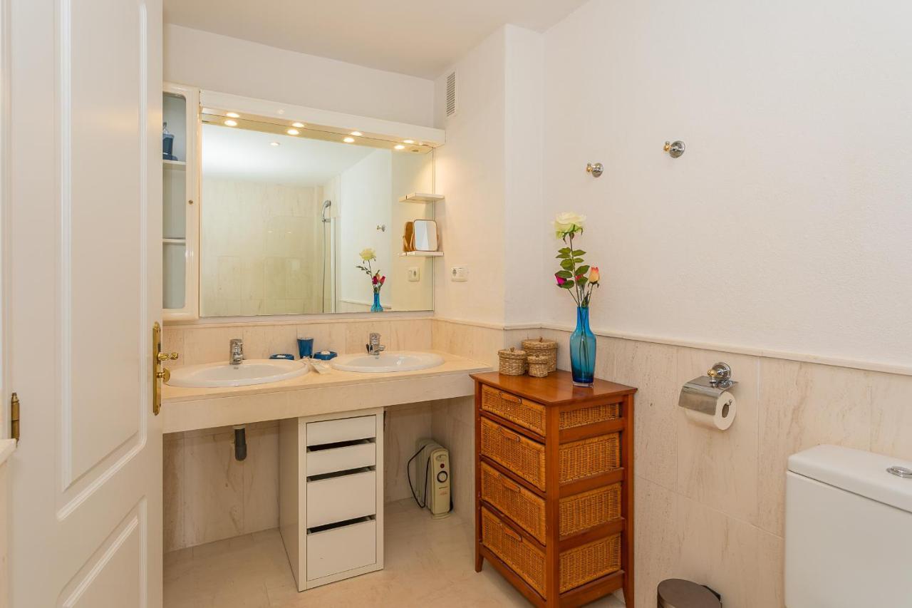 Mi Capricho Beachfront Penthouse, P12 5a