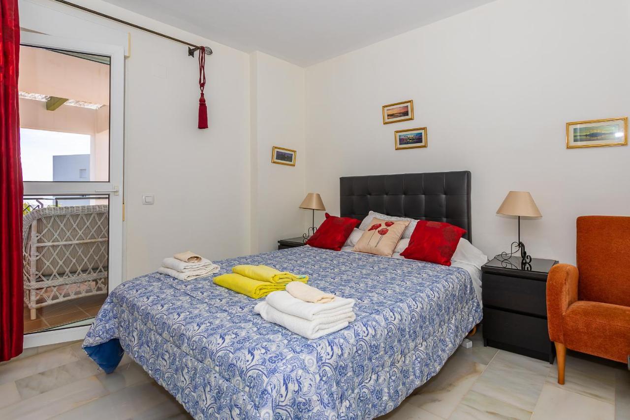Mi Capricho Beachfront Penthouse, P12 5a Sitio de Calahonda