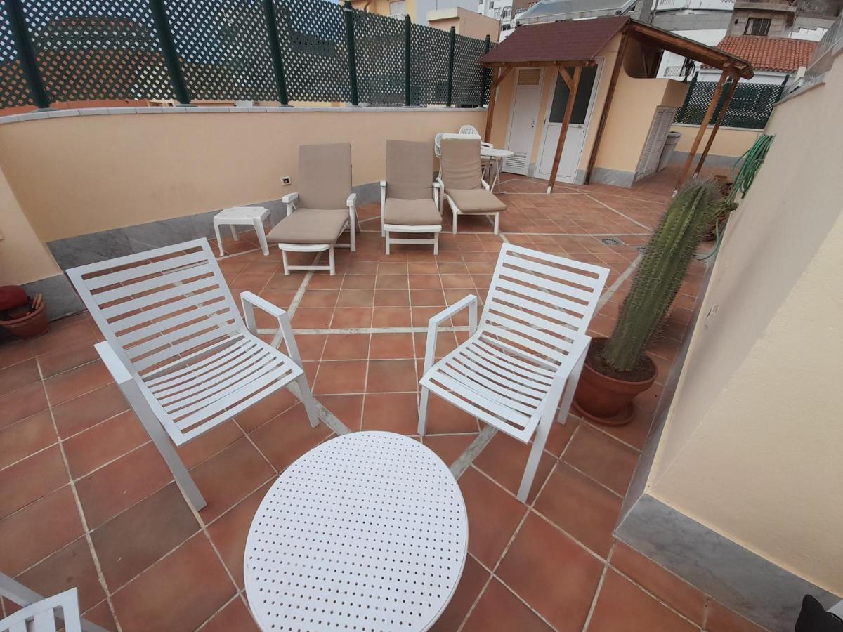 Cristianos Luxury Sea View Apartment *