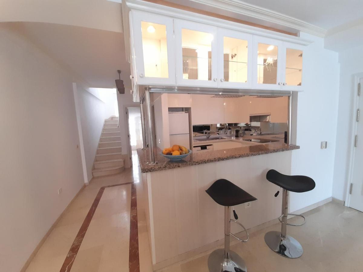 Cristianos Luxury Sea View Apartment *