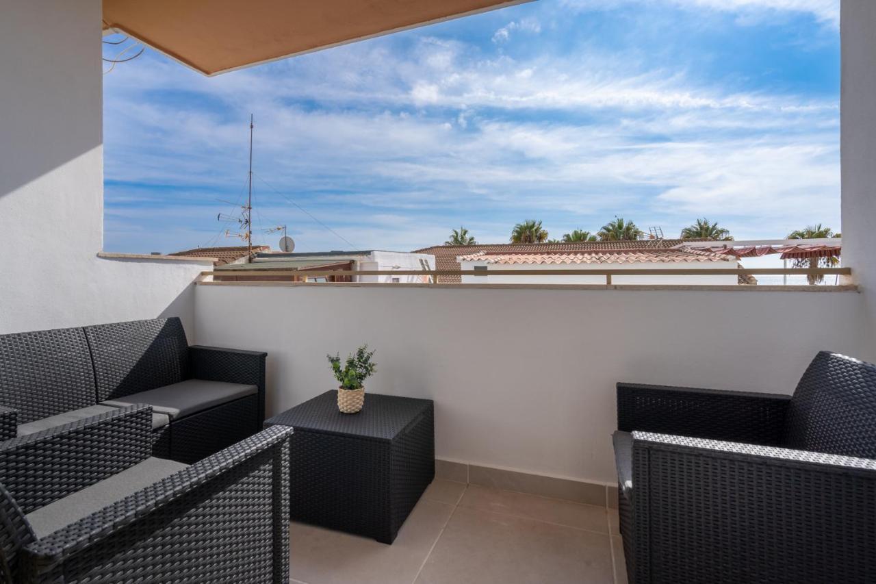 Lets In The Sun La Cala Village Sea View *