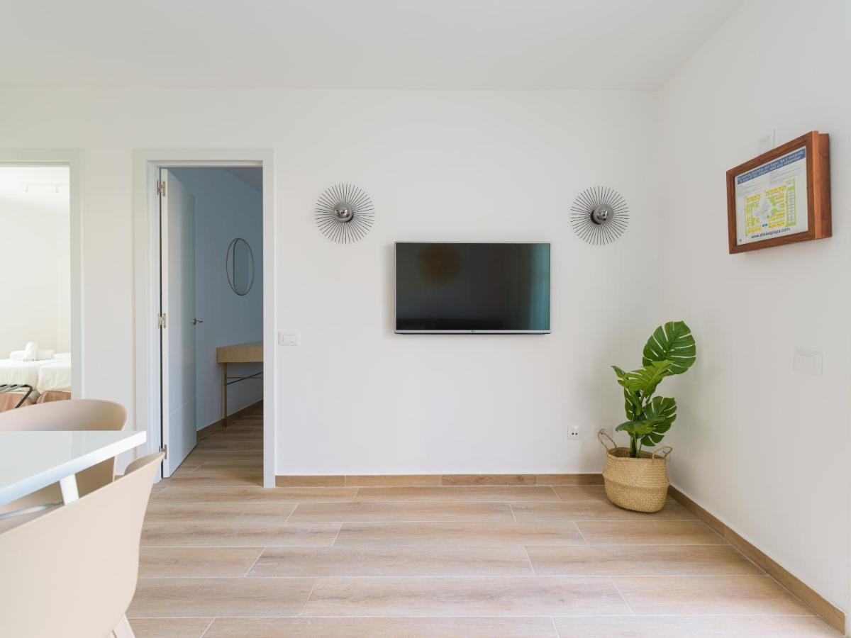 Apartamento Moderno Con Piscina En