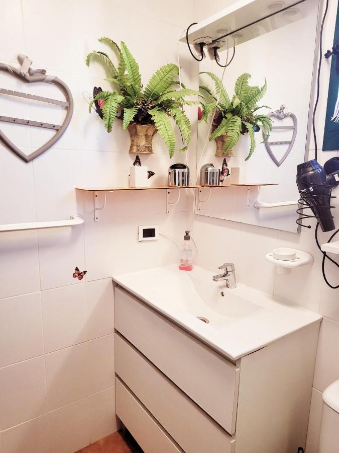 Rosy Puerta Del Sol Apartment