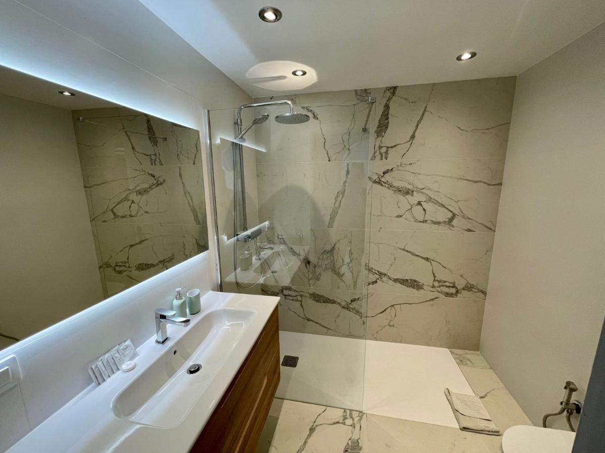 In Complex Altamira With Direct Ocean View Costa Adeje (Tenerife)