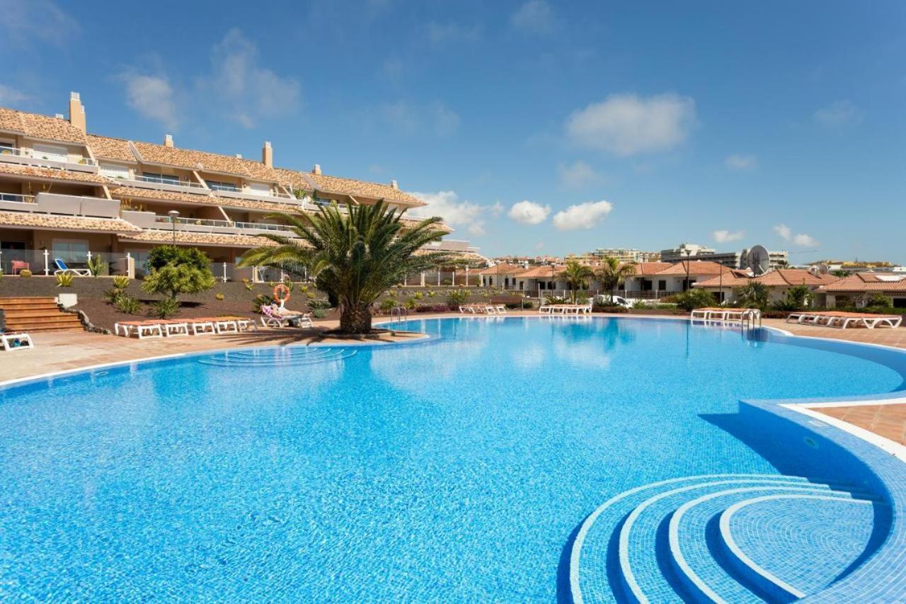 Apartamento Deluxe Apt. 110qm+terrasse 60qm Pool Wifi Golf Yachthafen