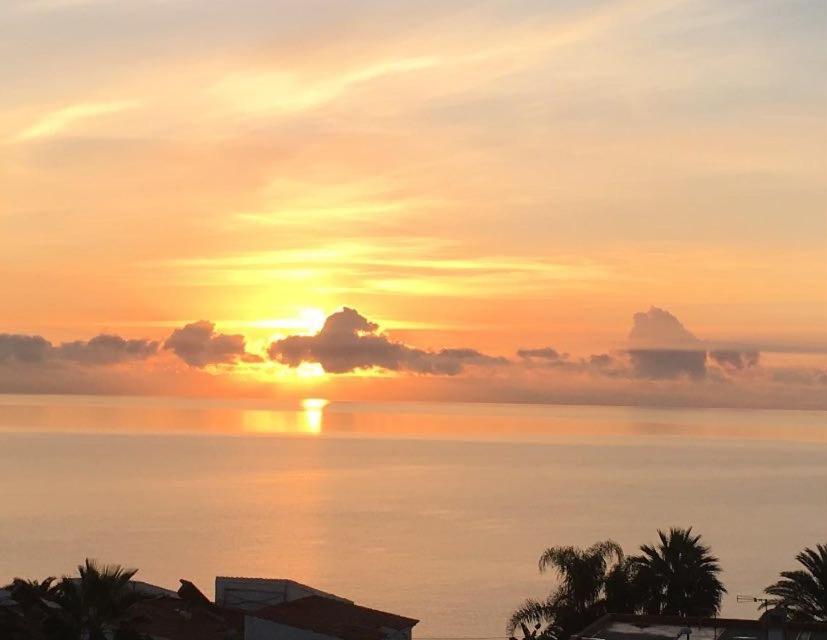 Luxury In Front Of The Beach Apartment Gran Canaria