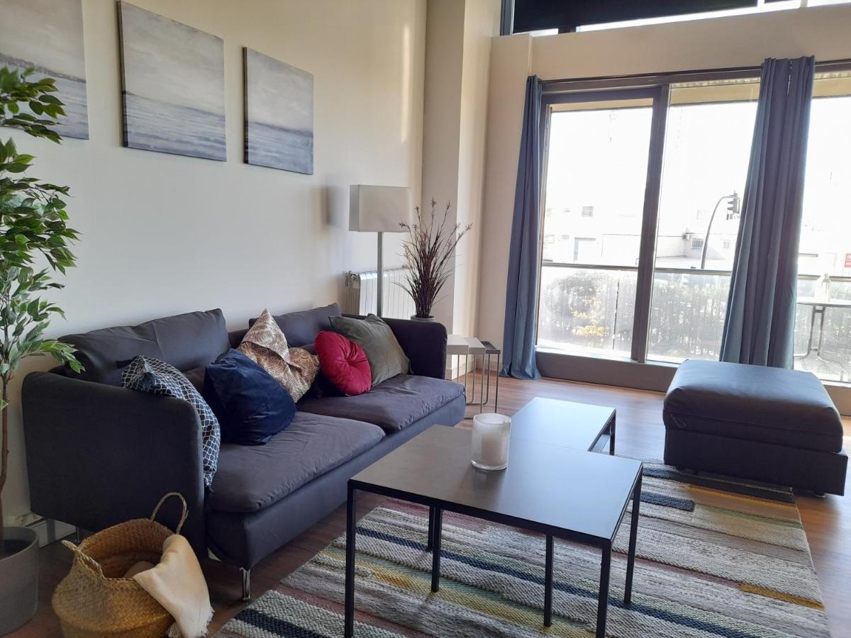 Charming Loft With Indoor Swimming Pool & Apartment