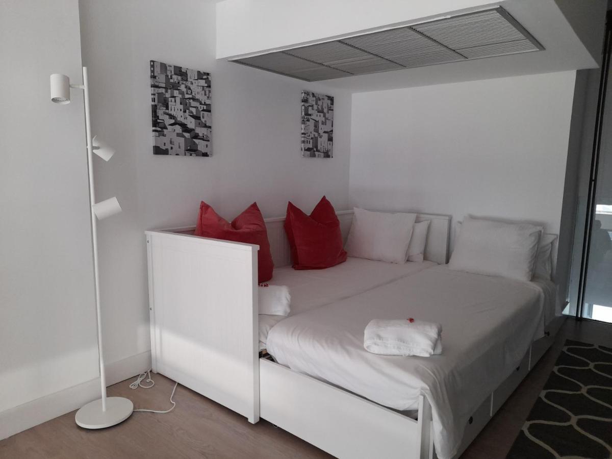 Charming Loft With Indoor Swimming Pool & Apartment *