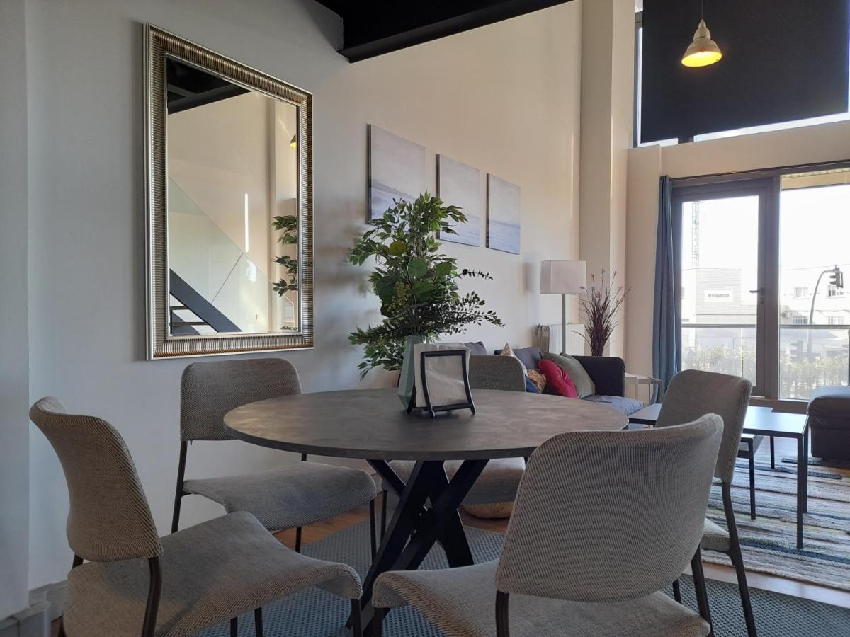 Charming Loft With Indoor Swimming Pool & *