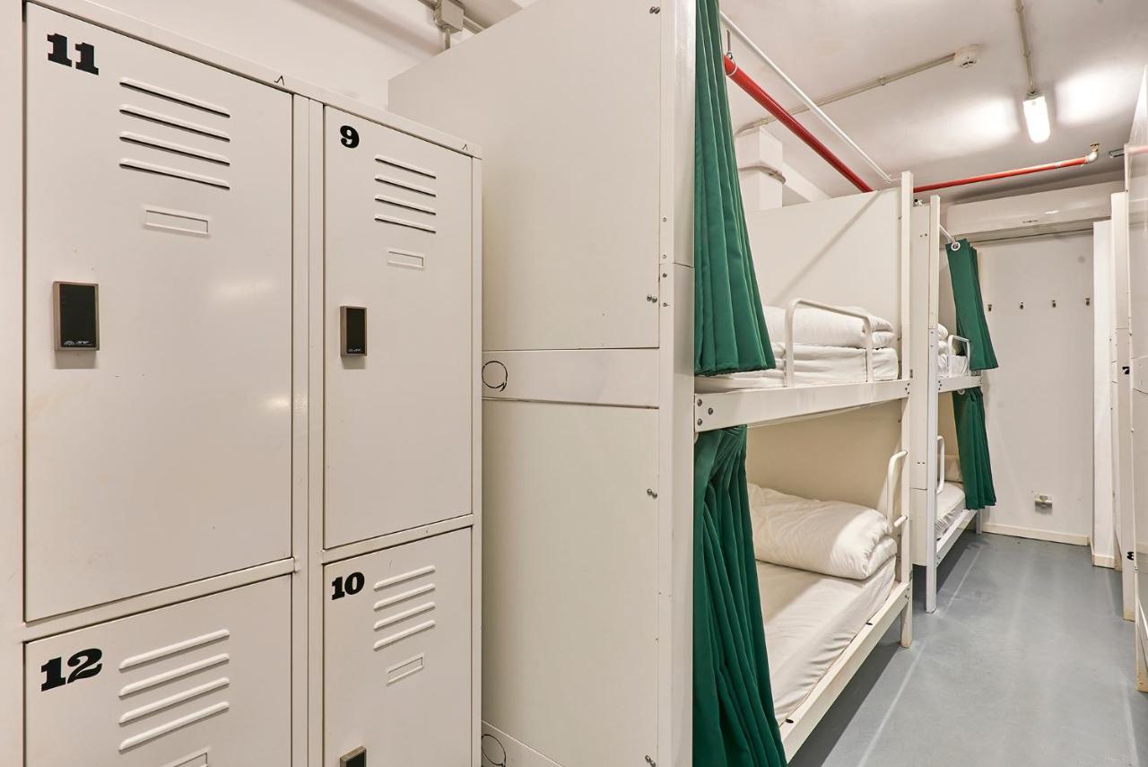 Hostal Hola Collblanc L'Hospitalet de Llobregat