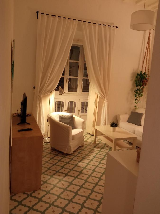 Sagasta Apartment *