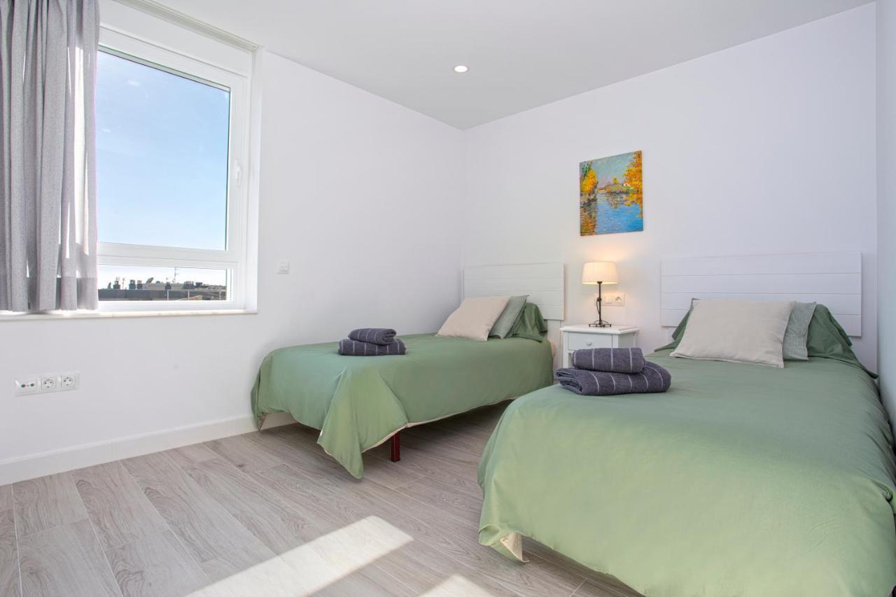 Arpa De Treboles - Carihuela Views! Apartment