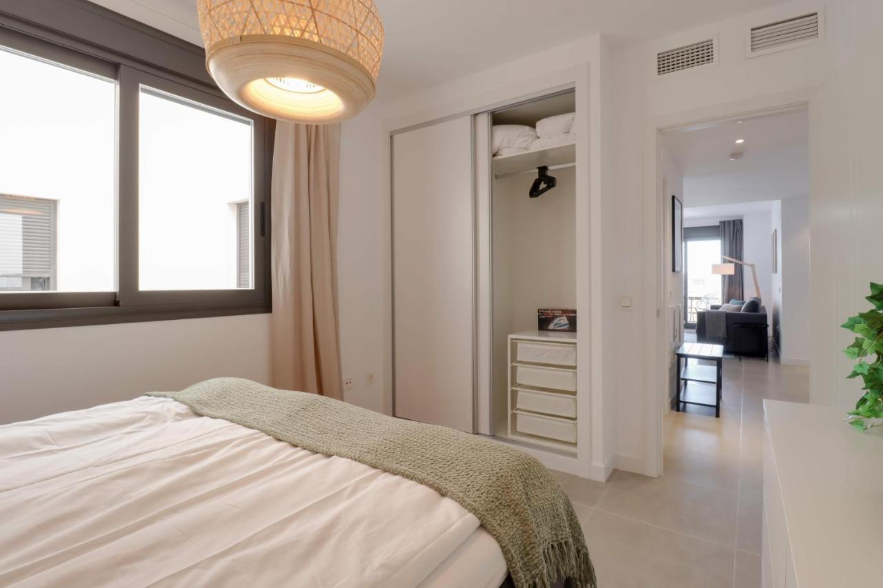 Marinsa Beach, 1 Bedroom With Seaview *