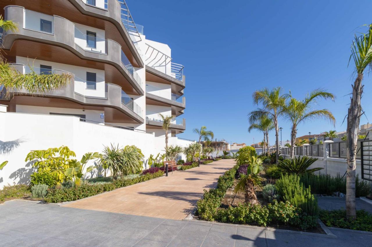 Marinsa Beach, 1 Bedroom With Seaview