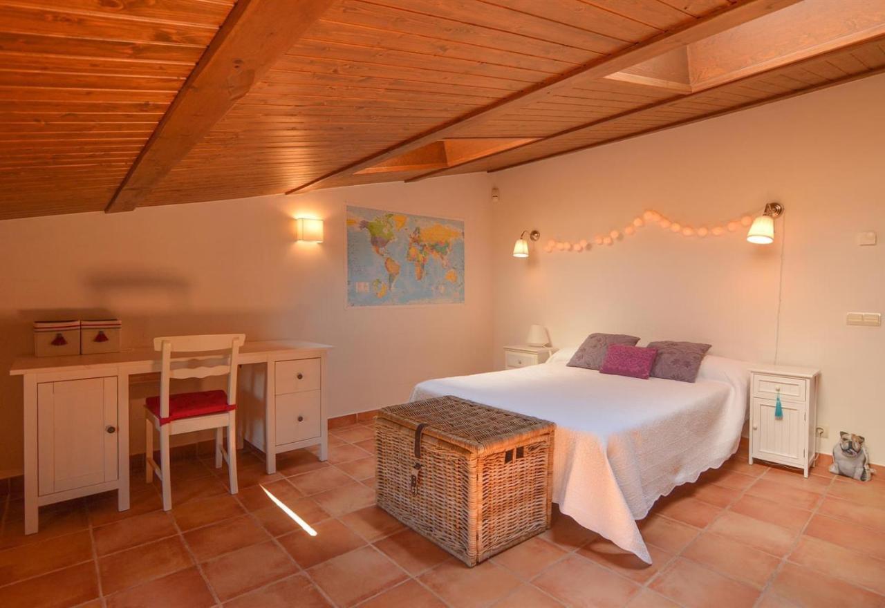 Lola Villa Sitges