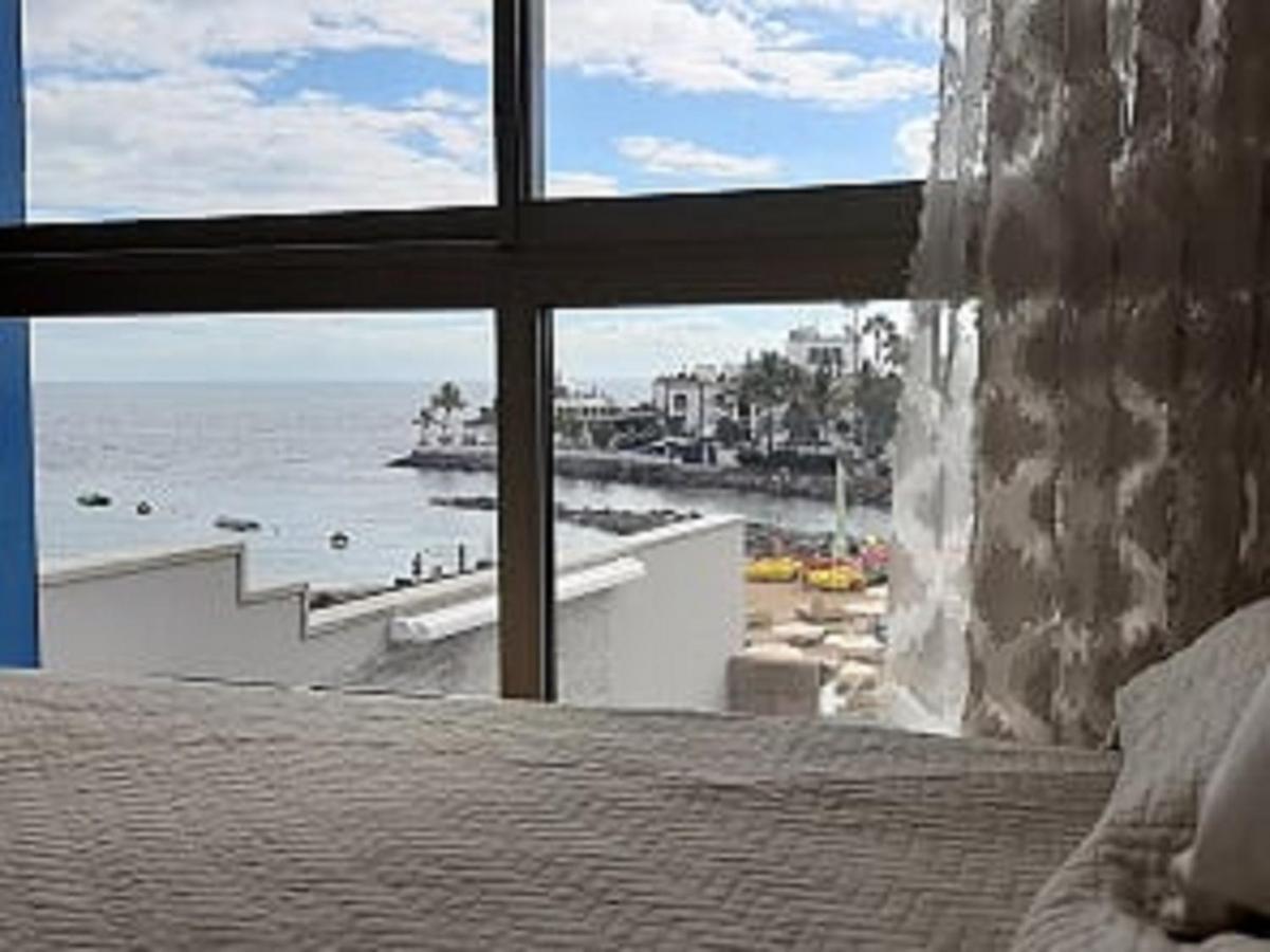 Beachfront Loft In Apartment *