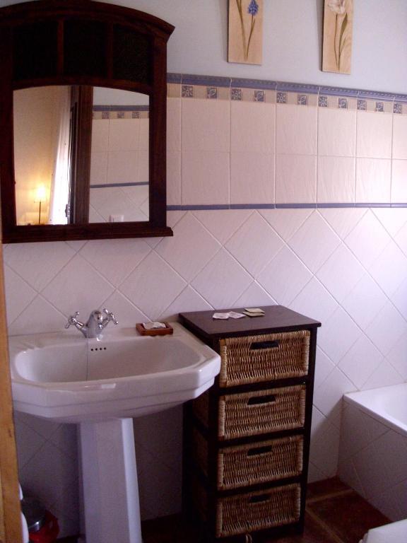Hotel La De Menchu 3*
