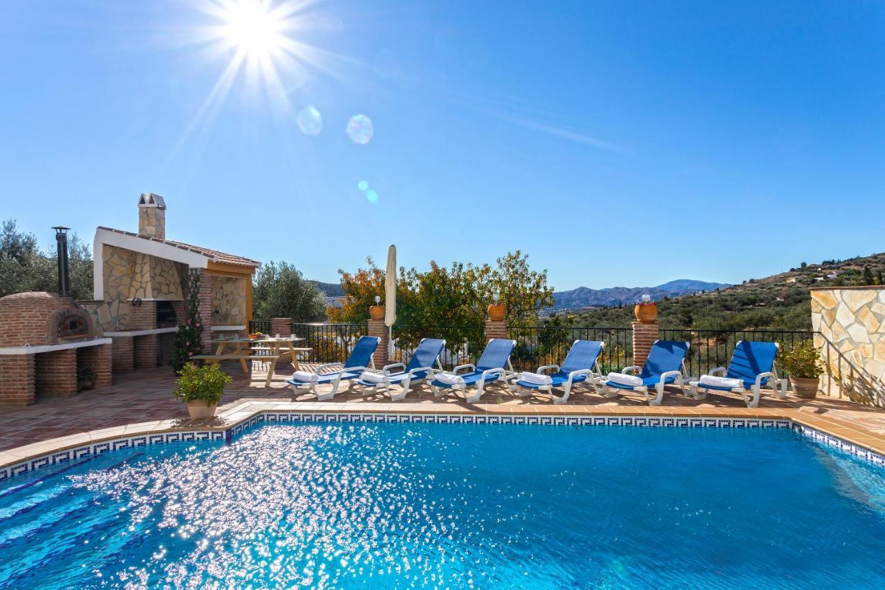 Casa Del Valle Con Piscina Privada Сasa de vacaciones *