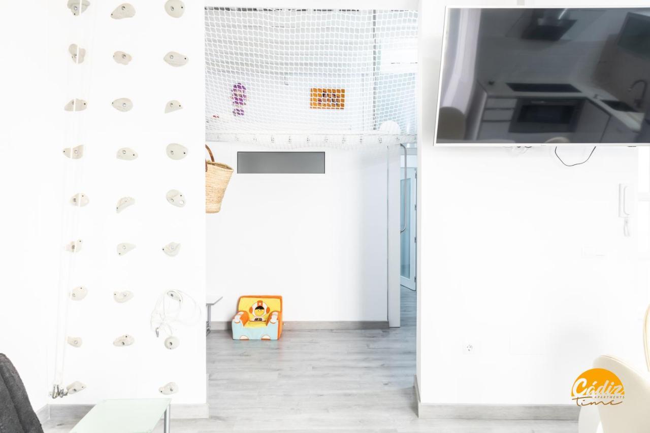 Apartment Diversion En Familia By Time