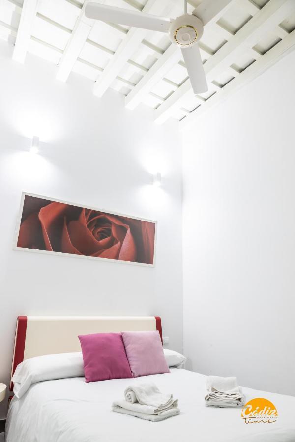 Apartment Diversion En Familia By Time *