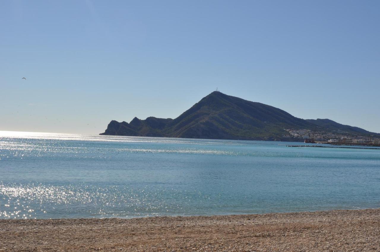 Apartment Exclusive Beachside 3 Bedroom With Pool In