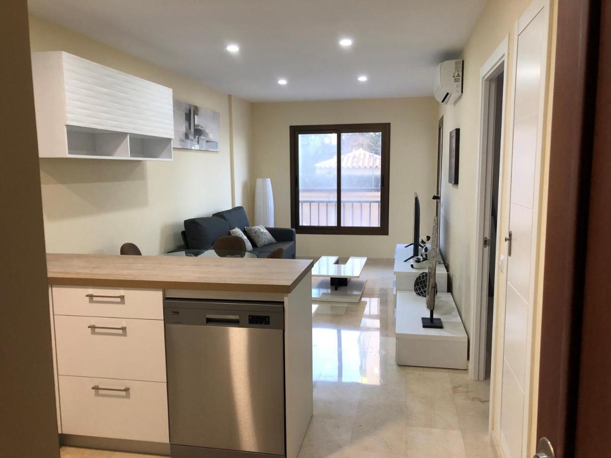 Apartment Moderno En Primera Linea Paseo Maritimo