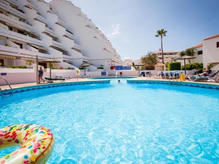 Apartamento 2023 Garden City, Heated Pool!