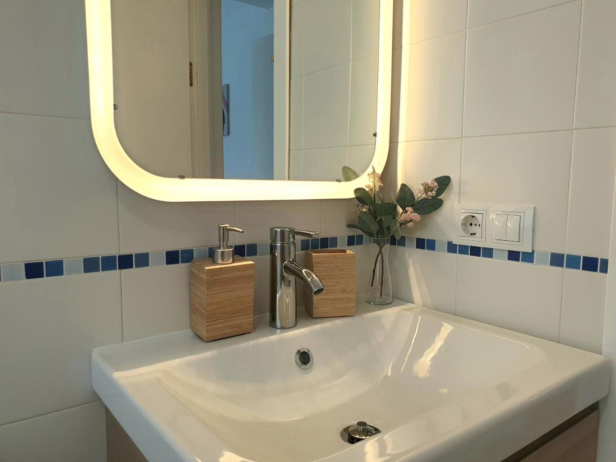 Sherryflat Neira - Parking Apartamento