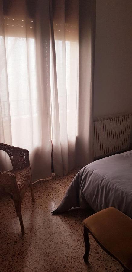 Hostal Braseria Tivissa Apartment