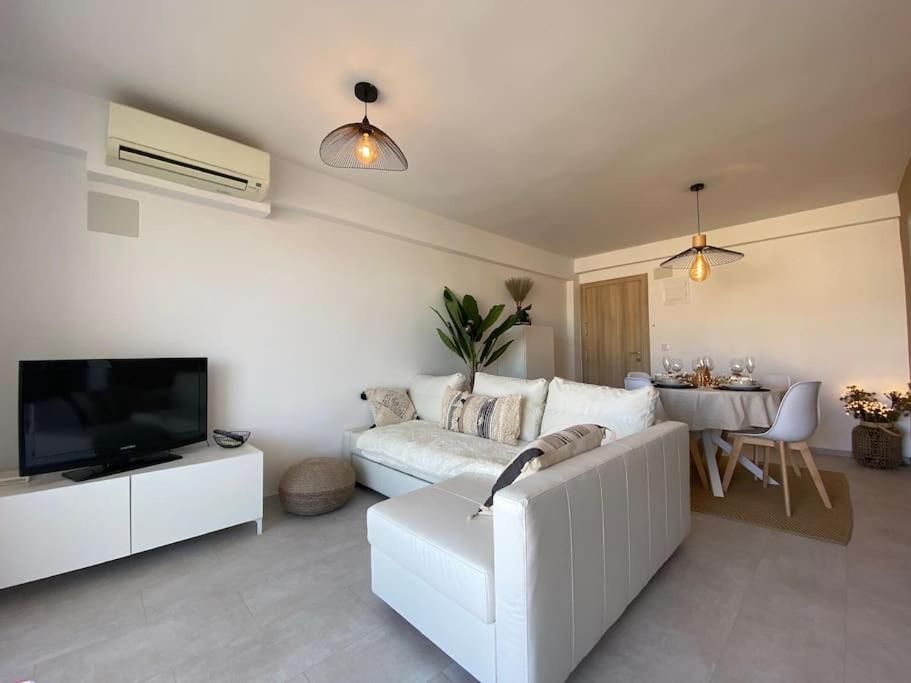 Apartment Cosy Flat With Magnificent Views In L'albir El Albir